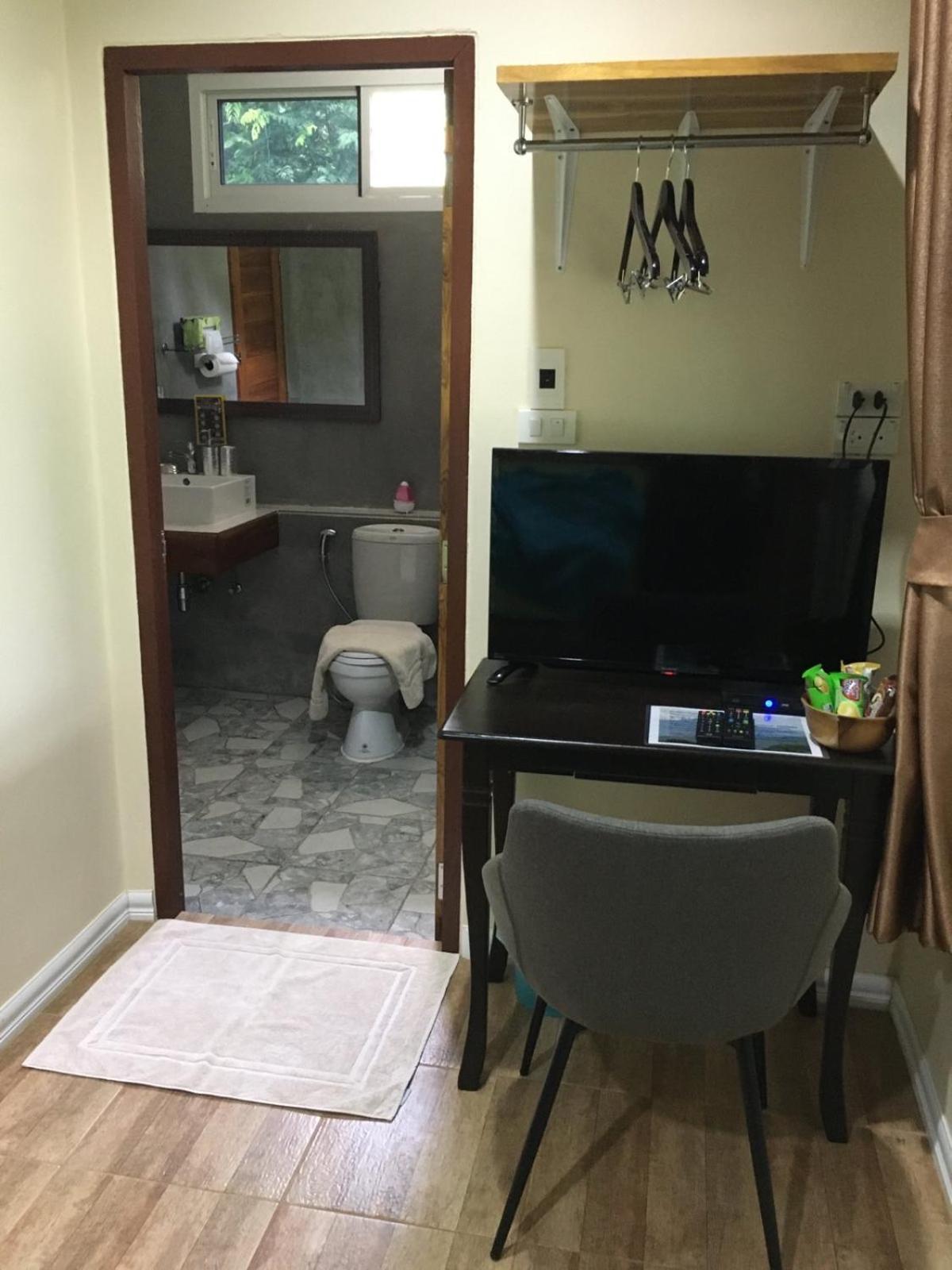 Pua Tranquil Vista Homestay Bilik gambar