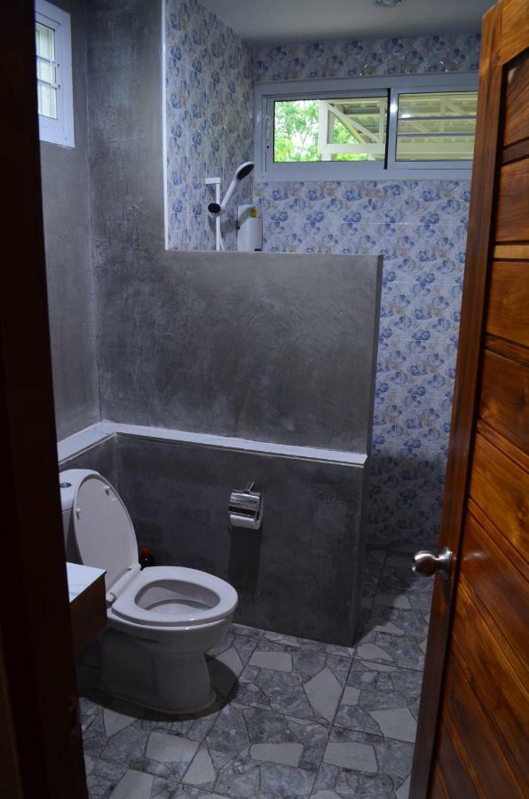 Pua Tranquil Vista Homestay Luaran gambar